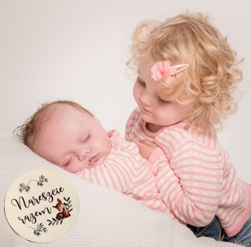 Tabliczki karty do zdjęć drewniane z miesiącami Pierwszy rok życia do sesji na prezent 14 szt