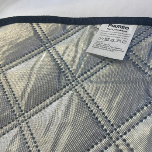 Mata plażowa wodoodporna koc z izolacją 200 x 200 cm 