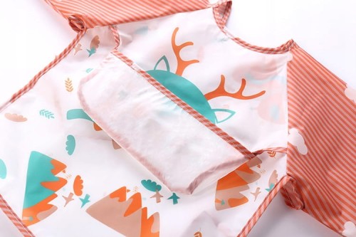 Fartuszek śliniak do karmienia rękawy kieszonka